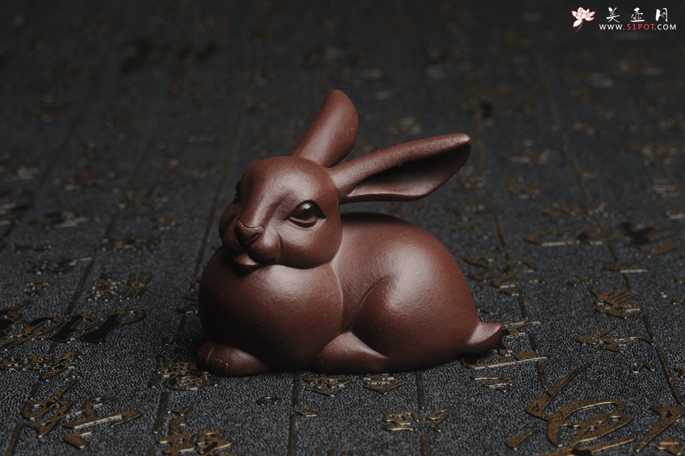 紫砂壶图片：美宠特惠 精工美兔茶宠摆件 灰常可爱 长6cm高4.5cm - 美壶网