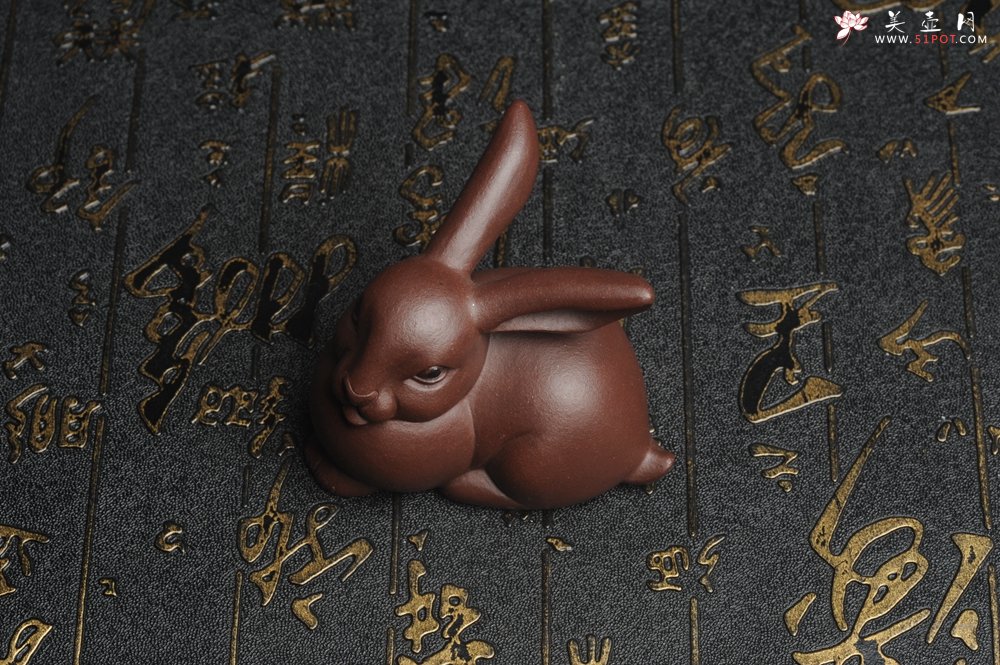 紫砂壶图片：美宠特惠 精工美兔茶宠摆件 灰常可爱 长6cm高4.5cm - 美壶网