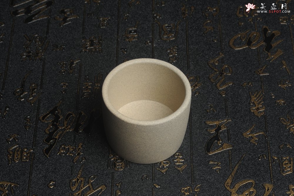 紫砂壶图片：美杯特惠 优质青段好料紫砂厚实品茗杯 主人杯 简单包装 不包邮 - 美壶网