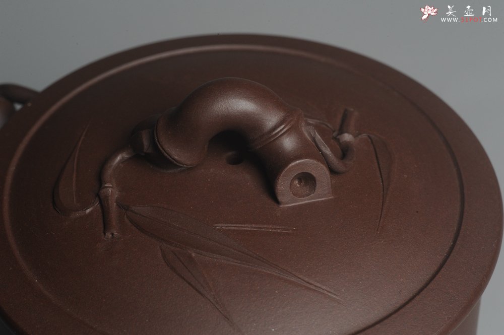 紫砂壶图片：美杯年底特惠 助工精工制作优质紫泥竹节杯盖杯 送礼自用佳品 - 美壶网