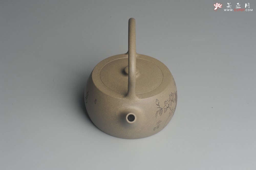 紫砂壶图片：美壶特惠 老青段 助工精工怀古提梁 清赏 - 美壶网