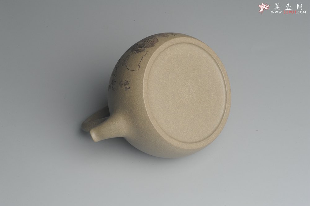 紫砂壶图片：美壶特惠 老青段 助工精工怀古提梁 清赏 - 美壶网