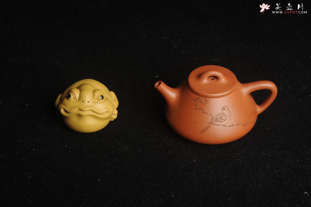 紫砂壶图片：美壶特惠 超精致特好降坡泥小品子冶石瓢 装饰枯枝鸟 特文气 - 美壶网