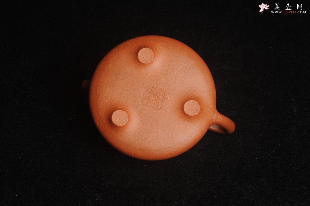 紫砂壶图片：美壶特惠 超精致特好降坡泥小品子冶石瓢 刻竹 居不可无竹 - 美壶网