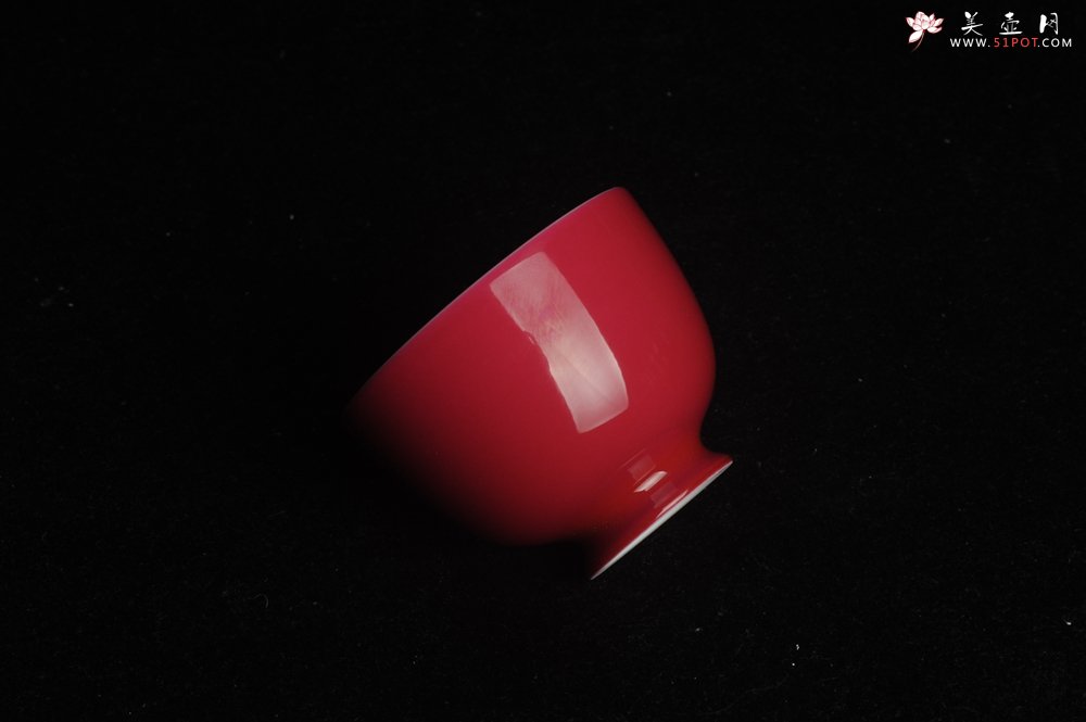 紫砂壶图片：精致胭脂红主人杯 茶人醉爱 适合女士 - 美壶网