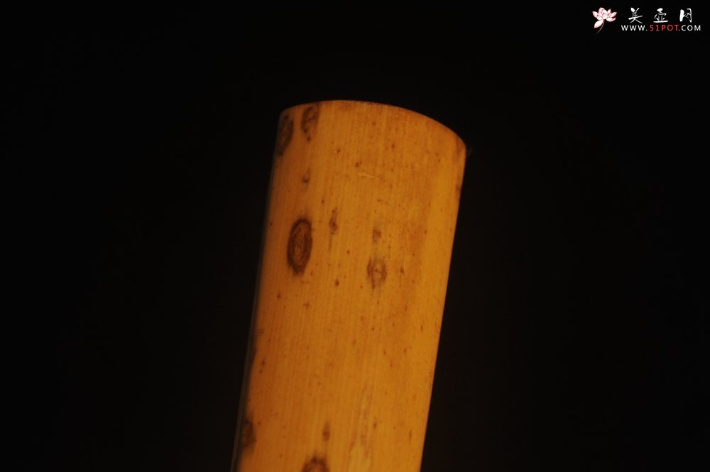 紫砂壶图片：自玩收藏级30年老凤眼扇骨 满天星老凤眼 9.5寸18方挑灯方 排口2.0少见 名家释普通法师书法 - 美壶网