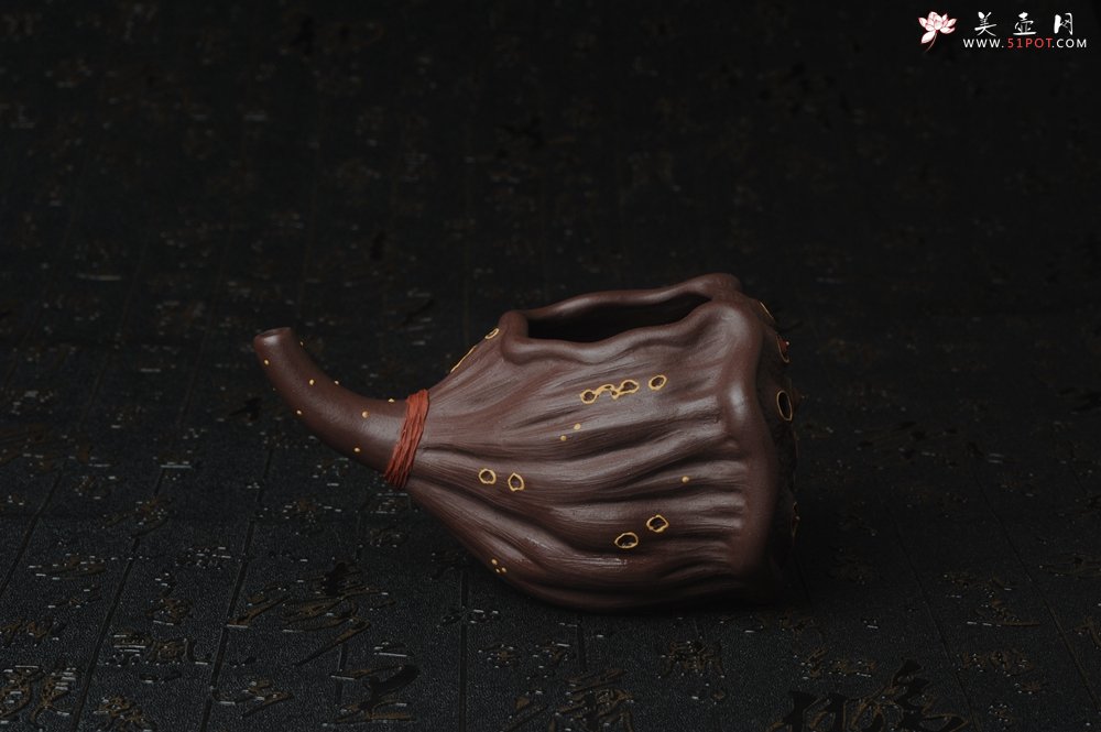 紫砂壶图片：精致特惠莲蓬公道杯 - 美壶网