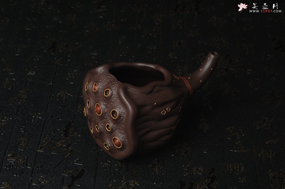 紫砂壶图片：精致特惠莲蓬公道杯 - 美壶网