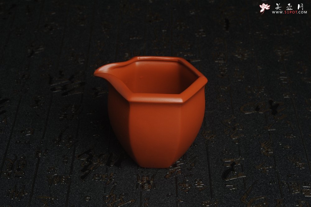 紫砂壶图片：特惠精致朱泥公道杯 茶人醉爱 - 美壶网