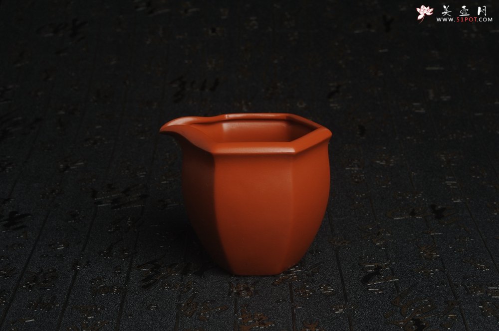 紫砂壶图片：特惠精致朱泥公道杯 茶人醉爱 - 美壶网