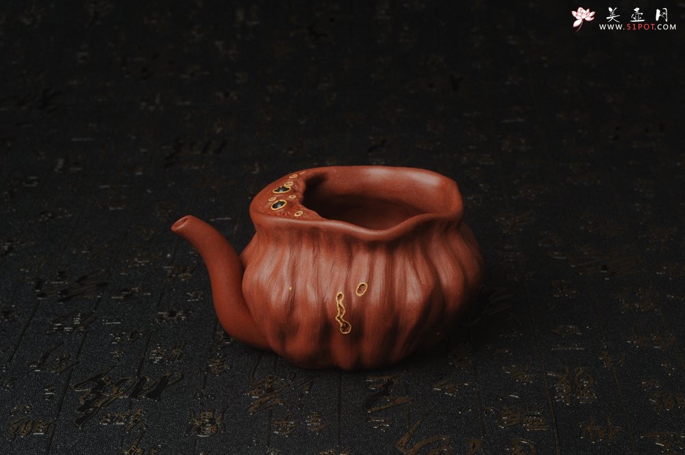 紫砂壶图片：精致特惠清水泥莲蓬公道杯 - 美壶网