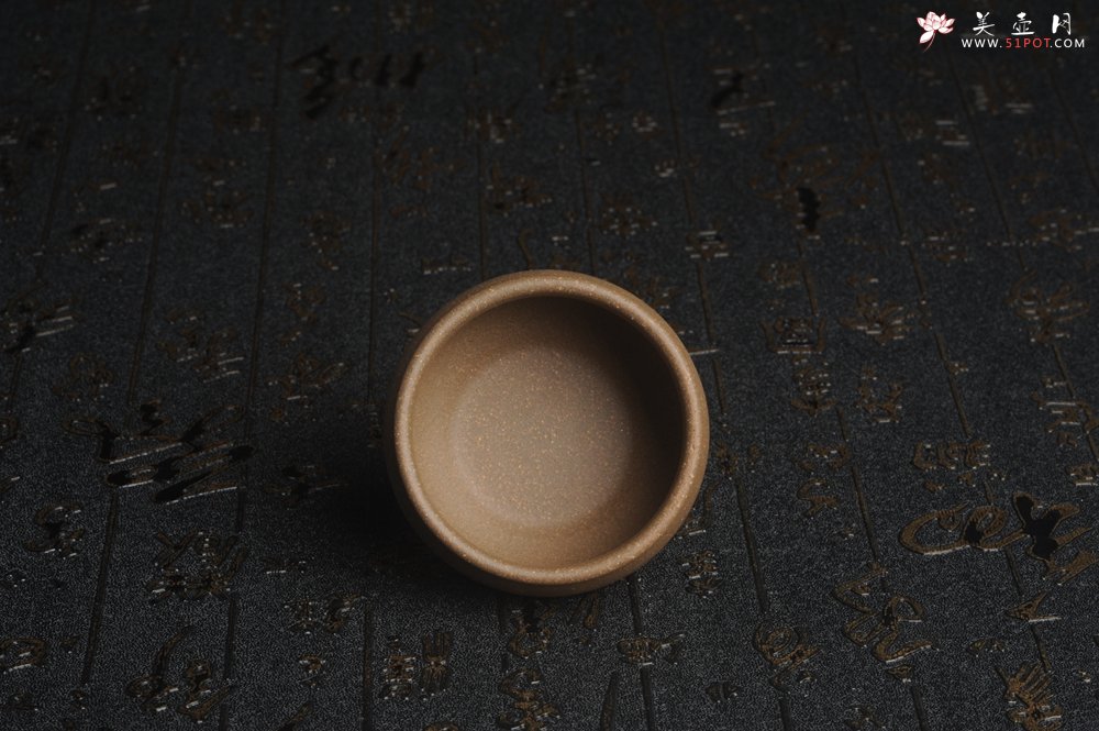 紫砂壶图片：特好青灰段泥精致手工品茗杯主人杯 茶人醉爱 性价比高 - 美壶网