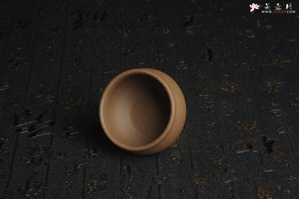 紫砂壶图片：特好青灰段泥精致手工品茗杯主人杯 茶人醉爱 性价比高 - 美壶网