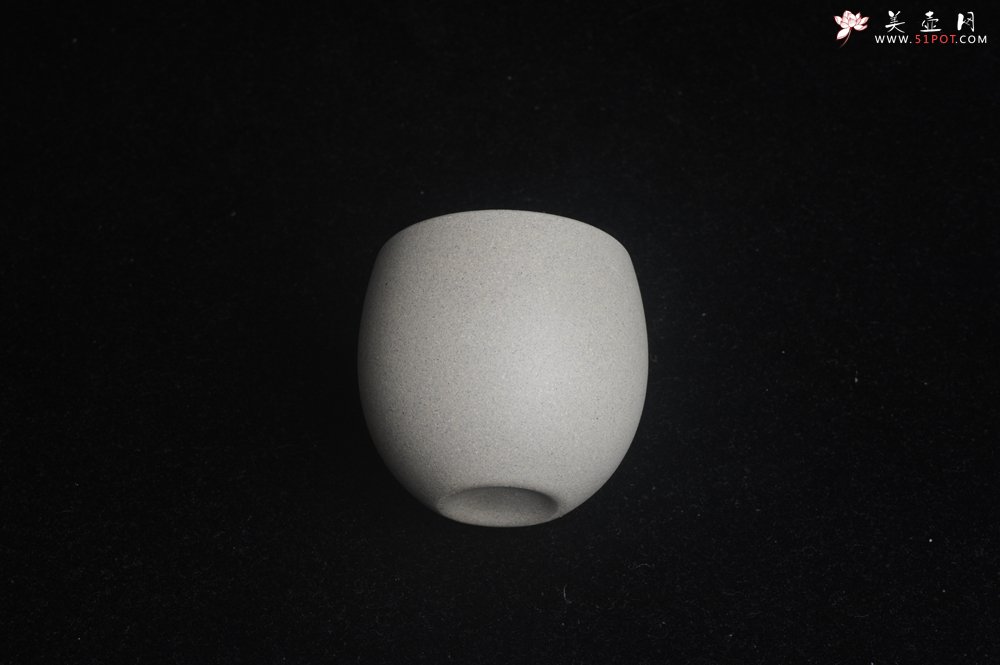 紫砂壶图片：优质白段泥精致手工品茗杯大号主人杯 茶人醉爱 - 美壶网