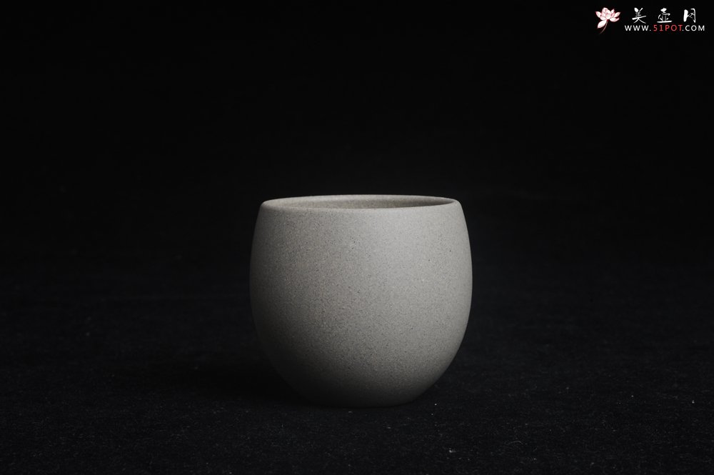 紫砂壶图片：优质白段泥精致手工品茗杯大号主人杯 茶人醉爱 - 美壶网