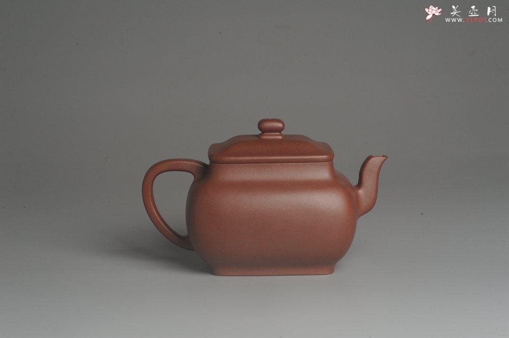 紫砂壶图片：实力派张海艳全手工原创特好底曹青四方纳福壶 线面挺括 大气 做工特好 - 美壶网