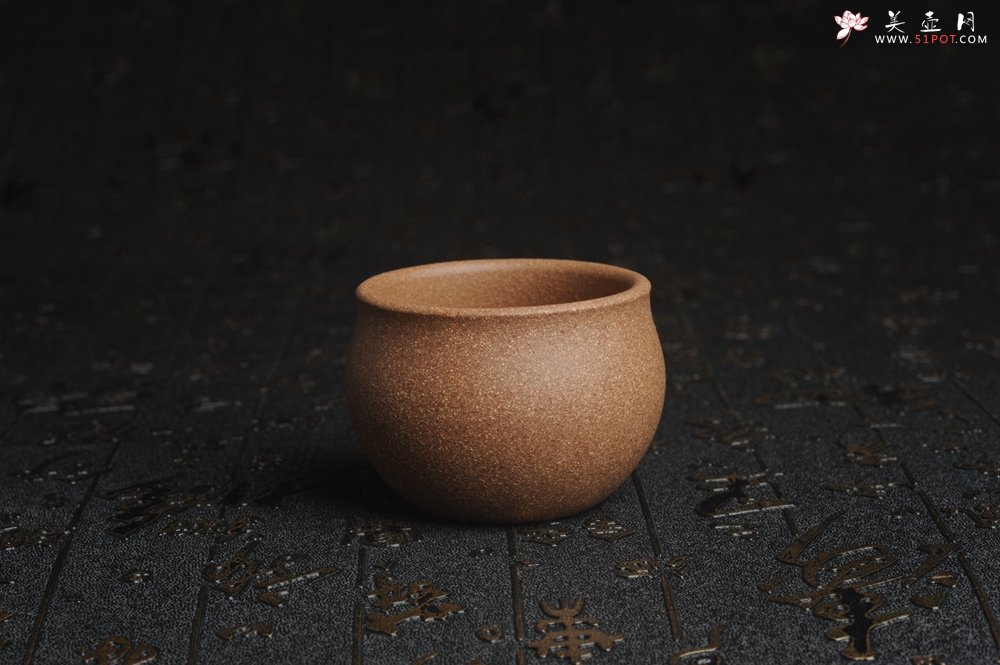 紫砂壶图片：特好五彩段泥精致手工品茗杯主人杯 茶人醉爱 - 美壶网