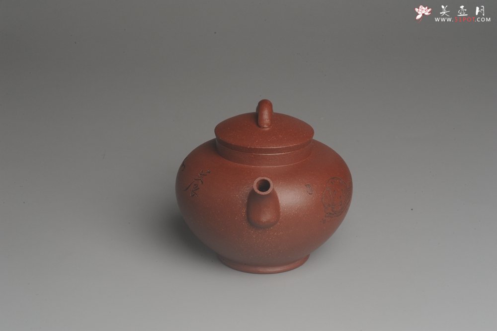 紫砂壶图片：美壶特惠 助工精工降坡泥陶瓮壶 蜗牛特文气 - 美壶网