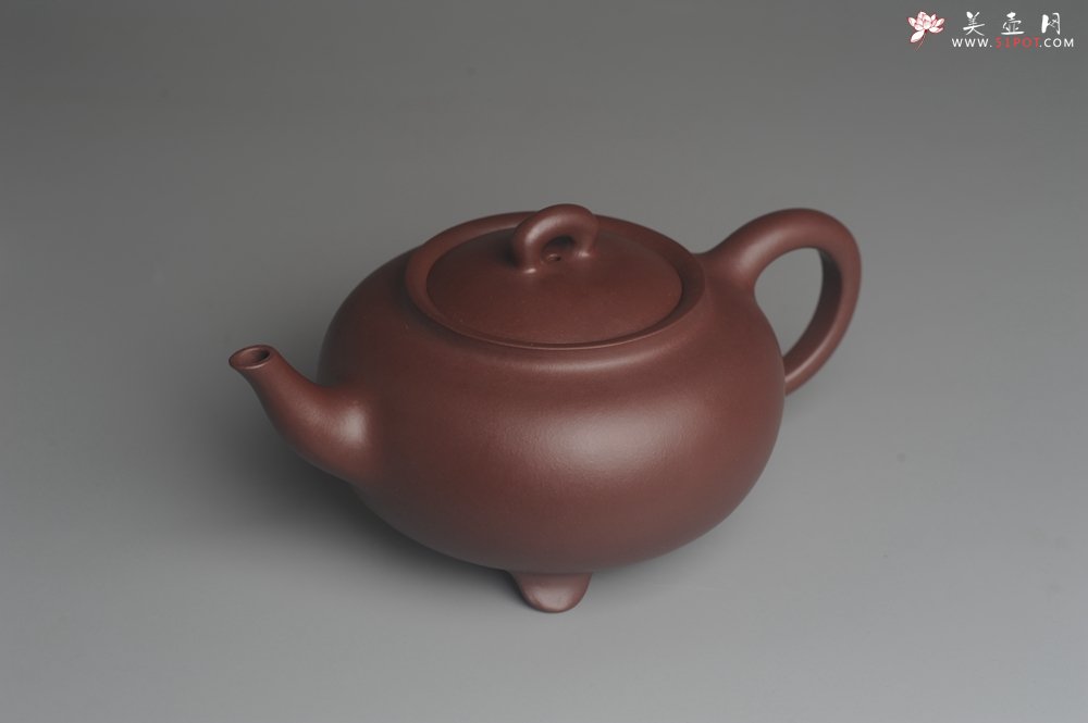紫砂壶图片：油润底曹青 全手工三足致远 饱满厚重大气 - 美壶网