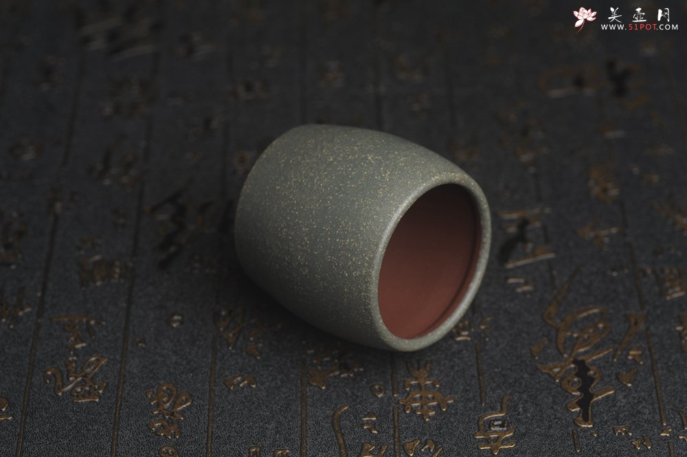 紫砂壶图片：美杯国庆特惠 精品好泥好工雅致厚实祥云主人杯 - 美壶网