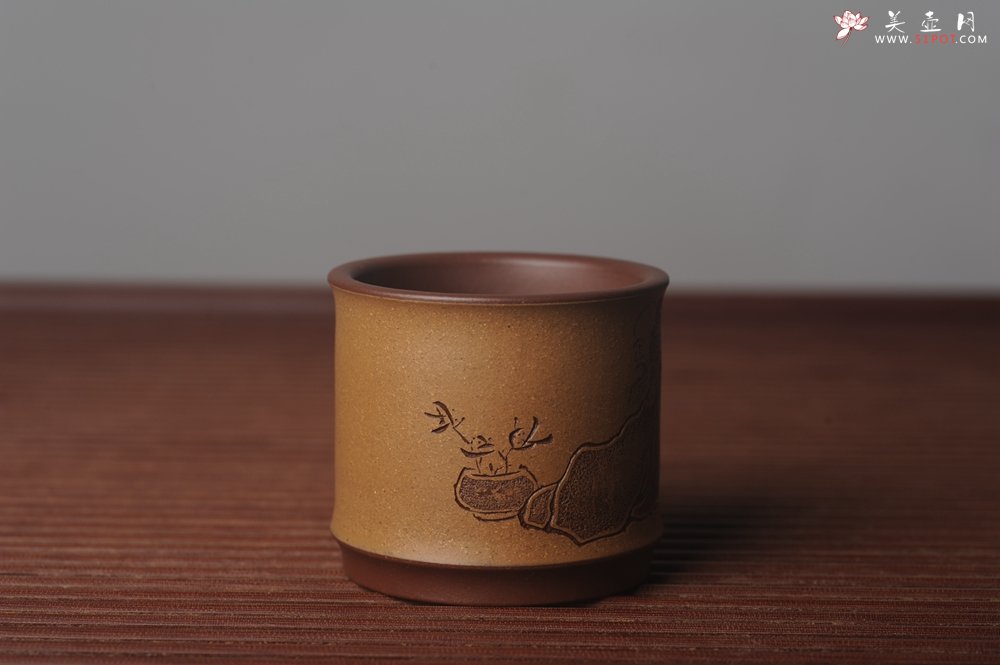 紫砂壶图片：美杯国庆特惠 精品好泥好工好刻雅致特厚实达摩主人杯 茶人醉爱 - 美壶网