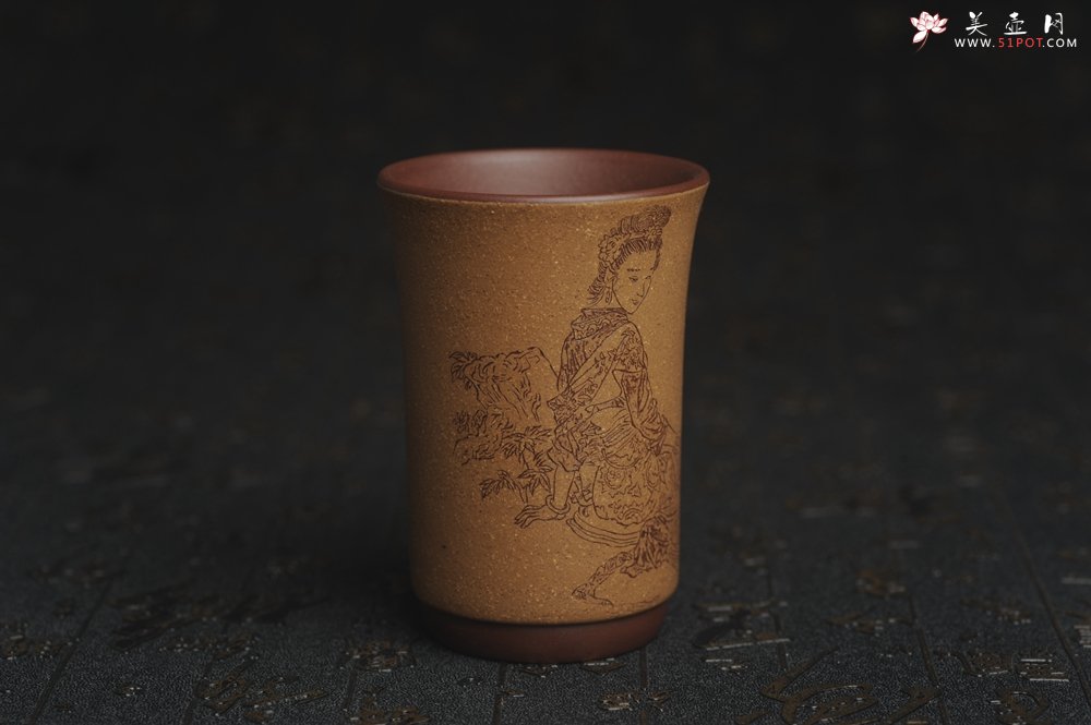 紫砂壶图片：美杯国庆特惠 精品好泥好工好刻雅致西施浣纱主人杯 茶人醉爱 - 美壶网