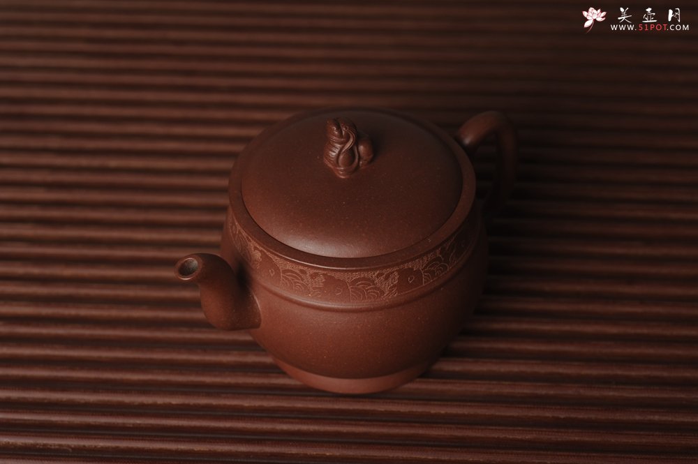 紫砂壶图片：美壶特惠 精致玉带瑞狮壶 - 美壶网
