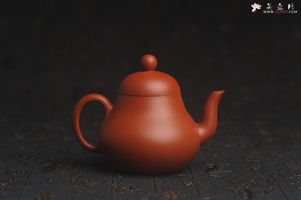 紫砂壶图片：美壶福利回馈 精致优质朱泥梨形壶 茶人醉爱 - 美壶网