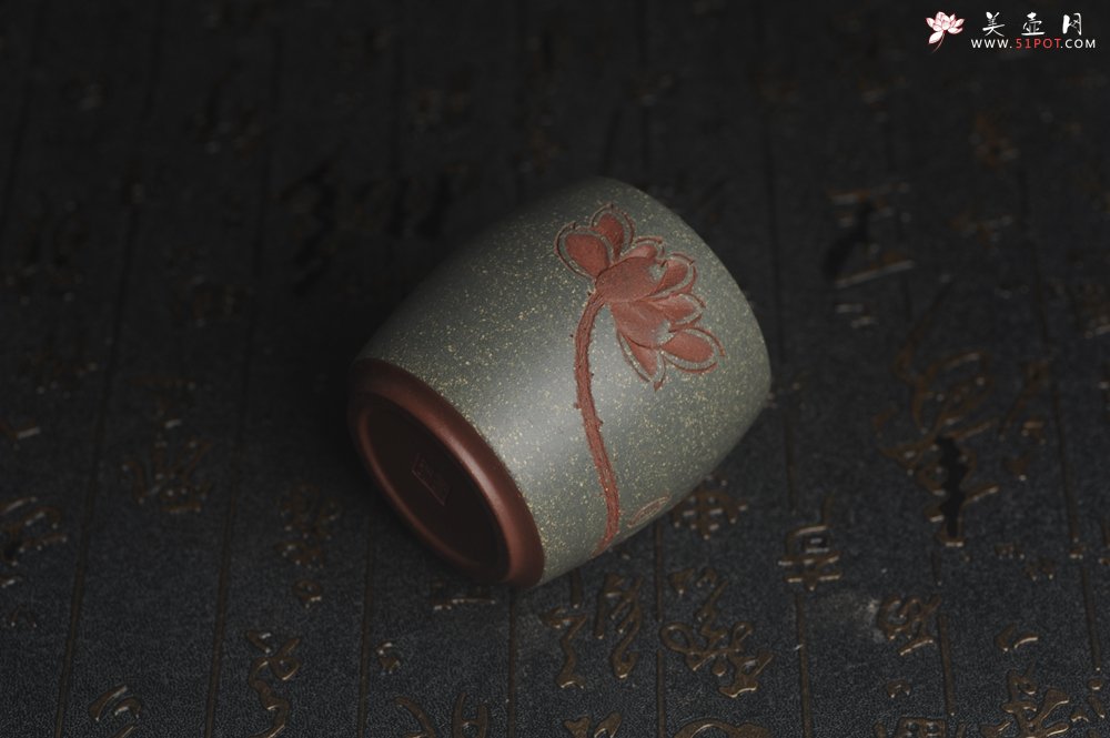 紫砂壶图片：美杯国庆特惠 精品好泥好工雅致厚实清莲主人杯二式 - 美壶网