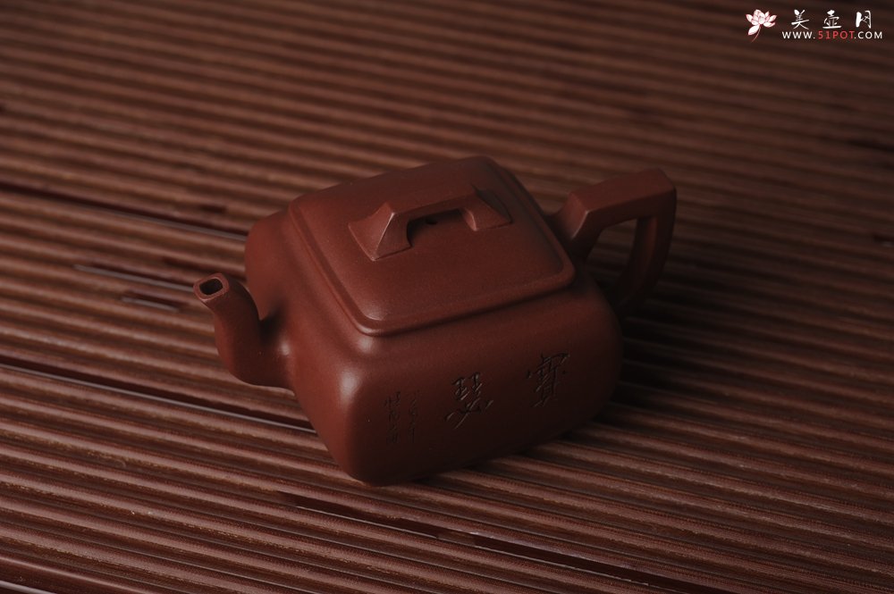 紫砂壶图片：美壶特惠 精品宝瑟四方方樽 陈俊儒精心装饰 - 美壶网