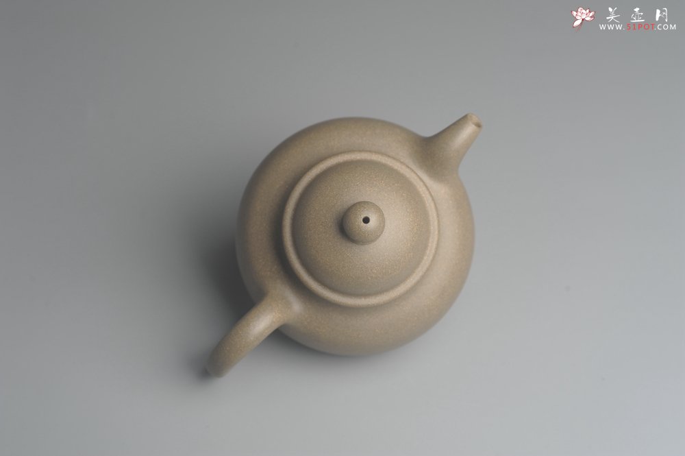 紫砂壶图片：美壶特惠 精致青段寿珍掇球茶壶 性价比高 茶人醉爱 - 美壶网