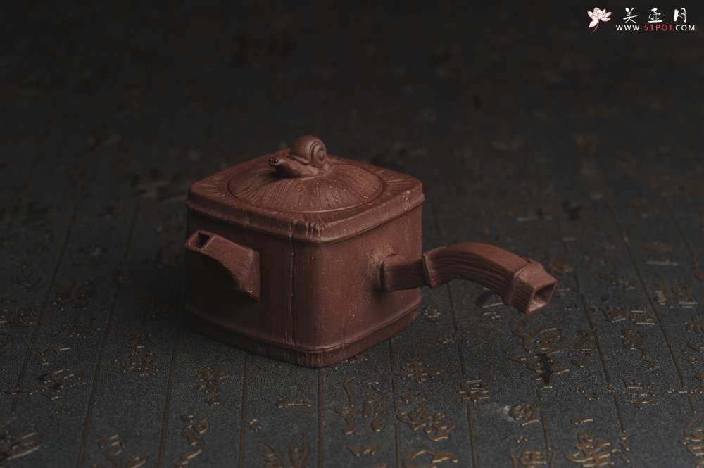 紫砂壶图片：美壶特惠 精致蜗牛四方竹唐羽壶 茶人醉爱 - 美壶网