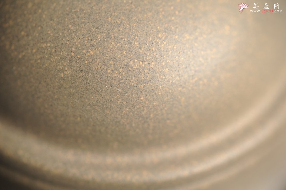 紫砂壶图片：美壶特惠 精致青段寿珍掇球茶壶 性价比高 茶人醉爱 - 美壶网