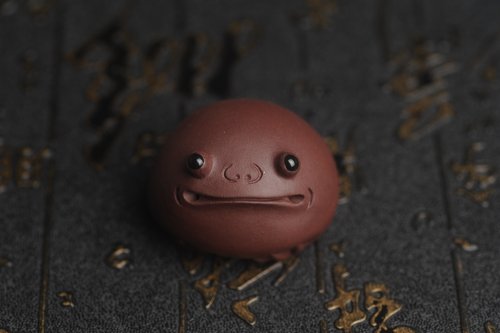 美壶定制紫砂壶 美宠特惠 超可爱的精工紫泥萌蛤蟆紫砂茶宠摆件 长3.5cm宽4cm高3cm 原矿紫泥