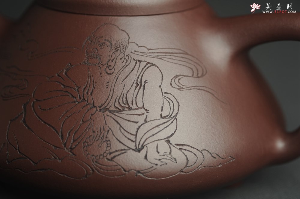 紫砂壶图片：美壶年底特惠 精品老紫泥子冶石瓢 装饰云游图 特文气 做工不输2000元同类作品 - 美壶网