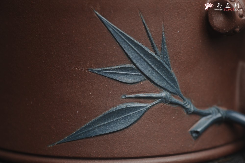 紫砂壶图片：美壶特惠 精工岁寒三友松竹梅竹段壶 嵌盖难度大 文气雅致 - 美壶网