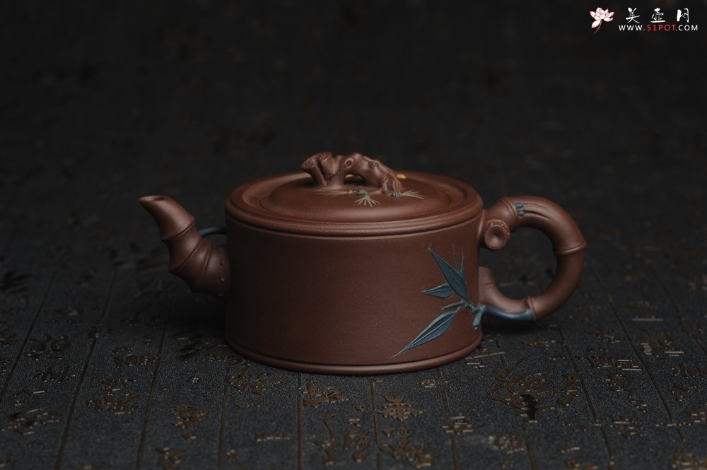 紫砂壶图片：美壶特惠 精工岁寒三友松竹梅竹段壶 嵌盖难度大 文气雅致 - 美壶网