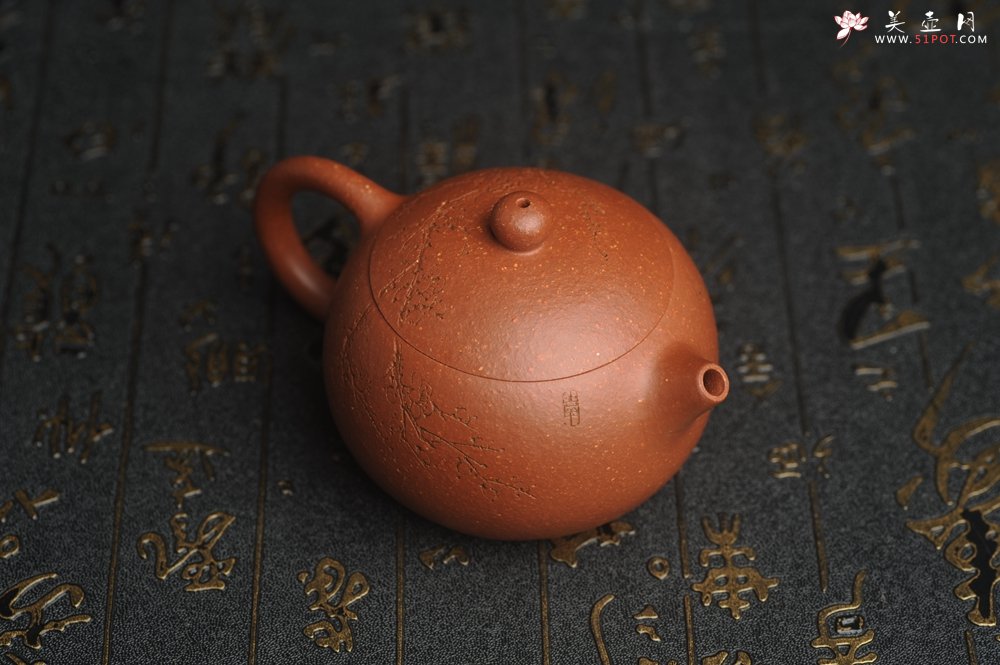 紫砂壶图片：油润降坡泥全手工小品西施壶 装饰喜上眉梢 特文气 - 美壶网