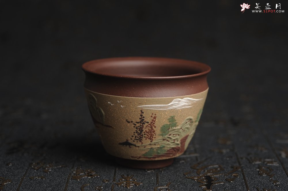 紫砂壶图片：美杯特惠 精致泥绘山水主人杯 茶人醉爱 - 美壶网