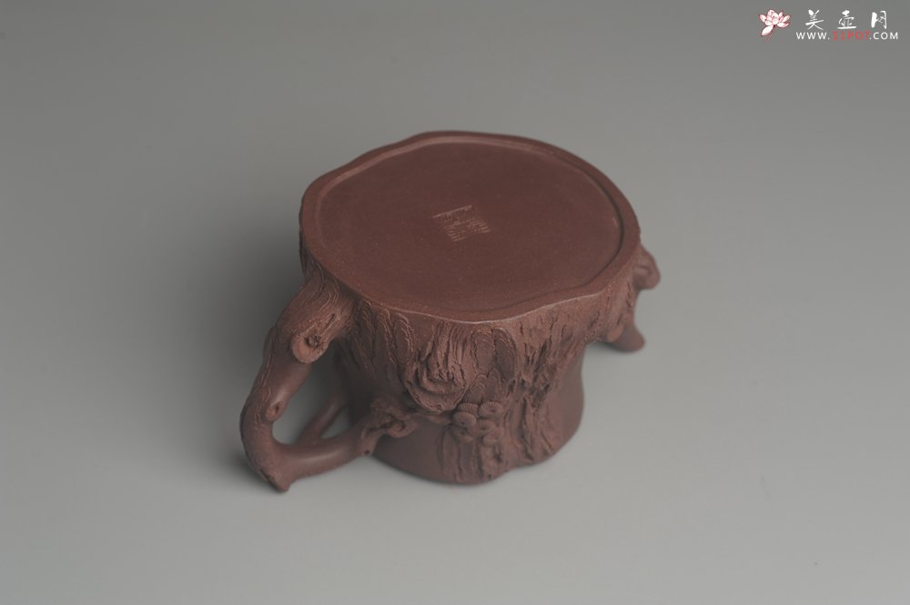 紫砂壶图片：实力精品全手工松桩 肌理丰富 越品越有味道 壶好的不要不要的 眼力好的速度下手 - 美壶网