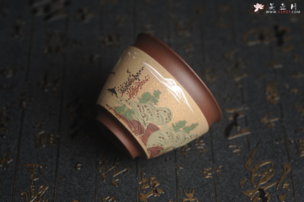紫砂壶图片：美杯特惠 精致泥绘山水主人杯 茶人醉爱 - 美壶网