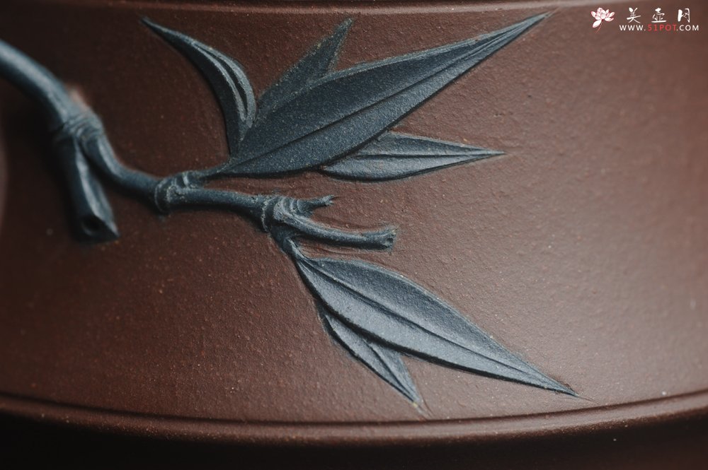 紫砂壶图片：美壶特惠 沈老师年末精工岁寒三友松竹梅 嵌盖难度大 文气雅致 - 美壶网