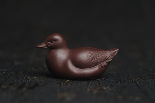 美壶定制紫砂壶 美宠特惠 超精工特好紫泥呆萌小鸭茶宠摆件 长6宽2.5高3cm 原矿紫泥