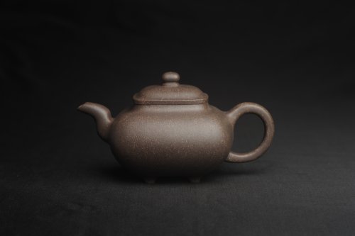 张海艳紫砂壶 实力派张海艳全手工特好老青灰段泥传炉壶 线面挺括 大气 做工特好 青段