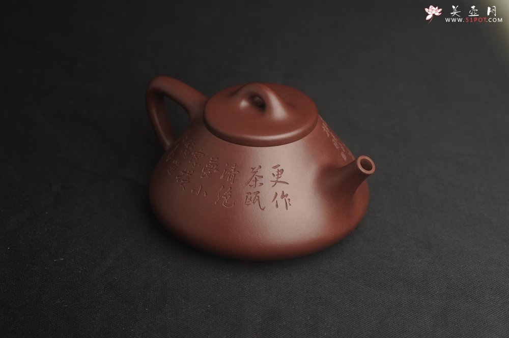 紫砂壶图片：油润底曹青 全手工特好子冶石瓢 工艺师装饰清供图 特文气 - 美壶网