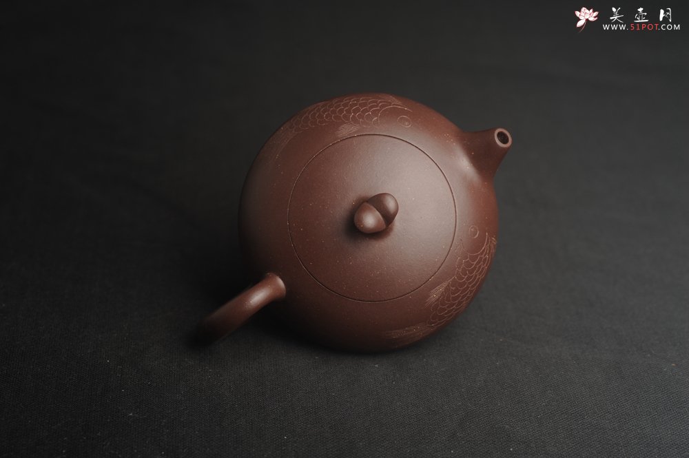 紫砂壶图片：美壶特惠 优质紫泥年年有余壶 茶人醉爱 - 美壶网