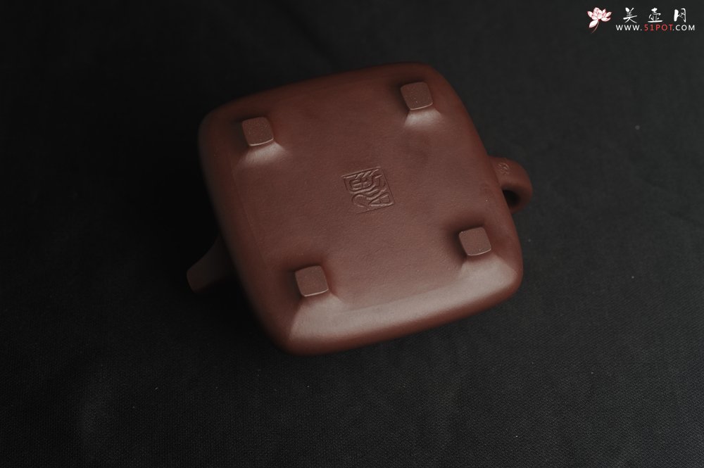 紫砂壶图片：美壶特惠 精致全手工混方石瓢 装饰梅花特文气 - 美壶网