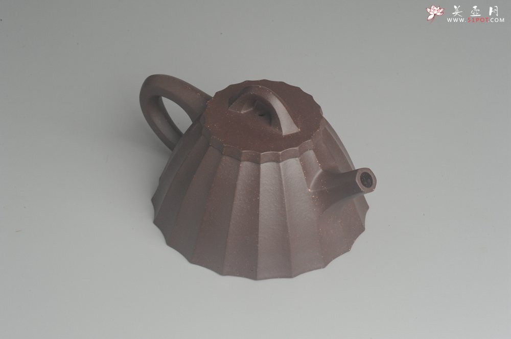 紫砂壶图片：美壶特惠 精致紫泥筋囊霸王石瓢 实用 - 美壶网