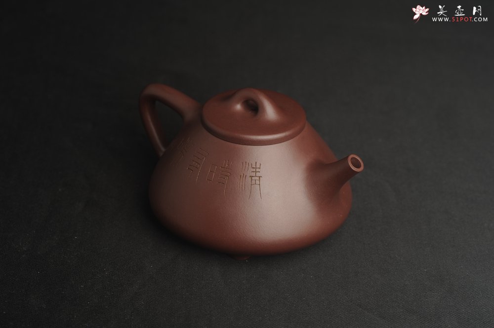 紫砂壶图片：油润底曹青 全手工特好子冶石瓢 装饰人物 特文气 - 美壶网