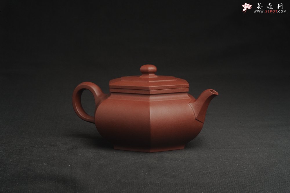 紫砂壶图片：美壶特惠 全手工优质紫红泥精致大彬六方 特文气 - 美壶网